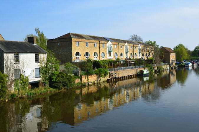 St Neots