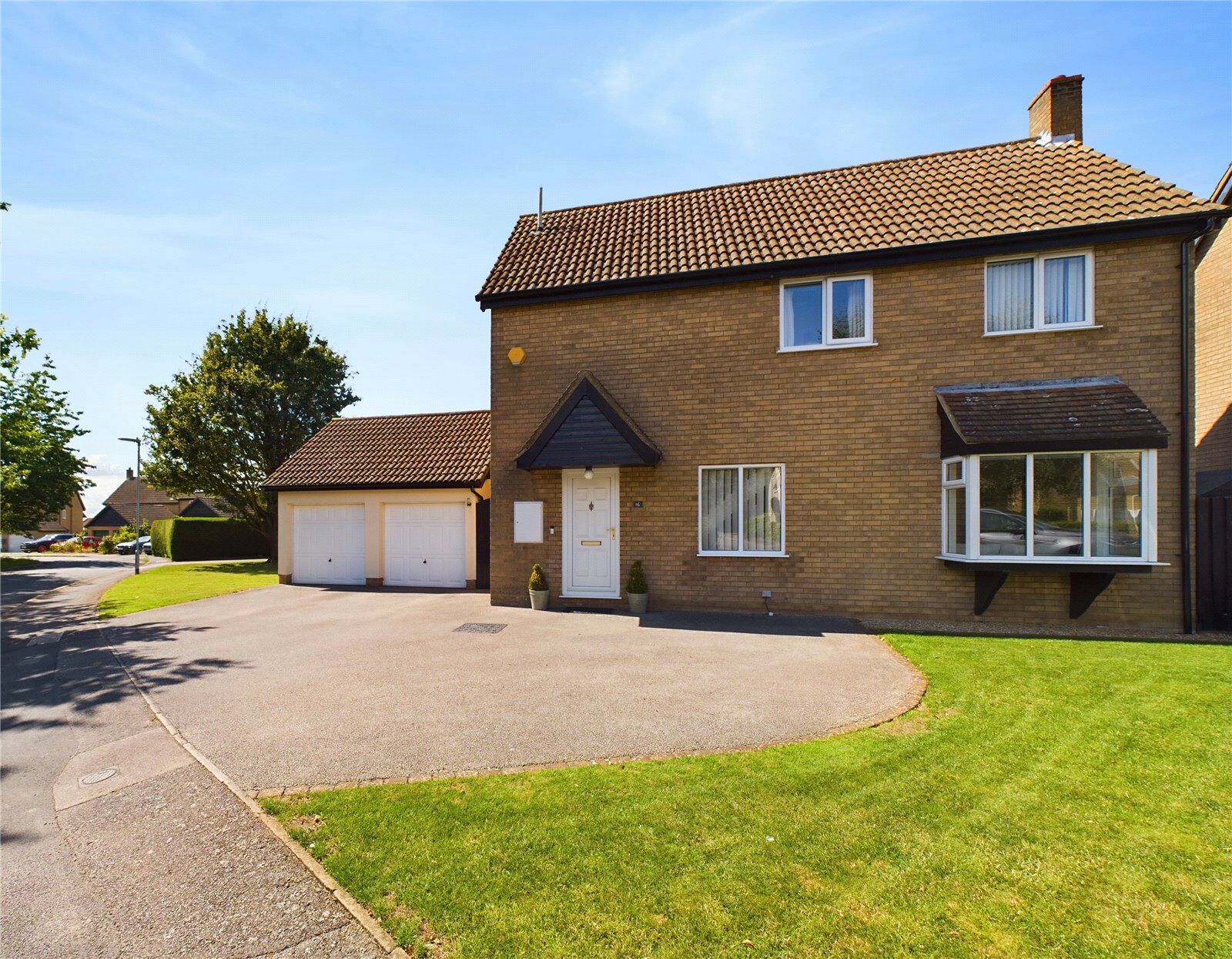 4 bedroom detached house for sale Winchfield, Great Gransden, SG19, main image