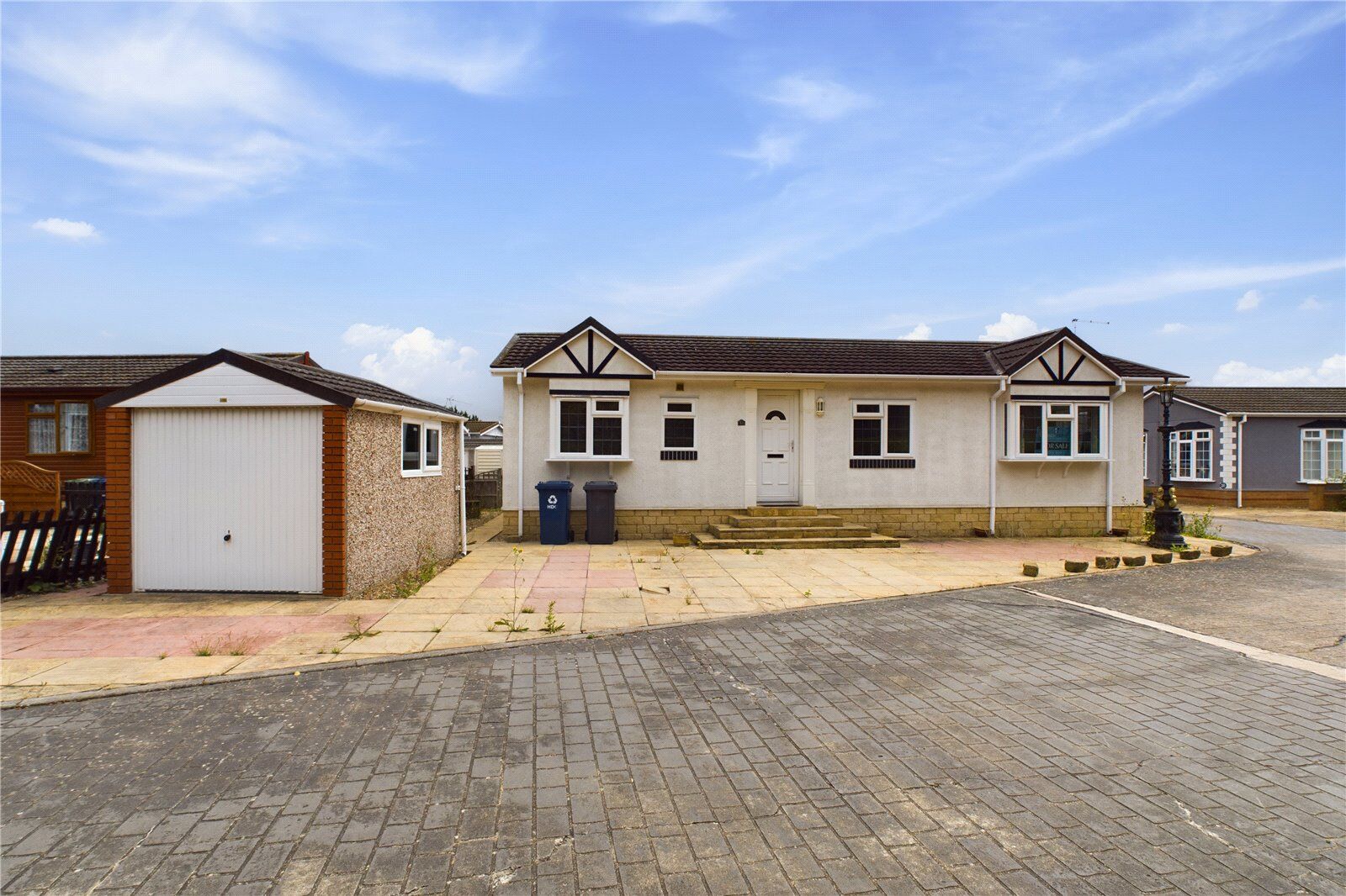 2 bedroom detached parkhome for sale Pine Hill Park, Sawtry Way, PE28, main image
