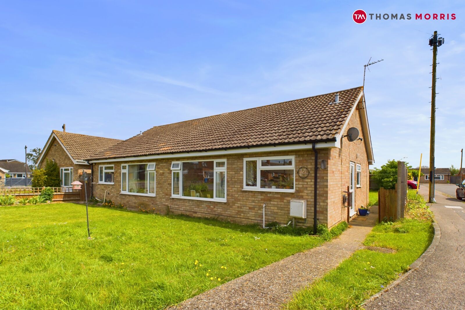 2 bedroom semi detached bungalow for sale Meadow Way, Earith, PE28, main image