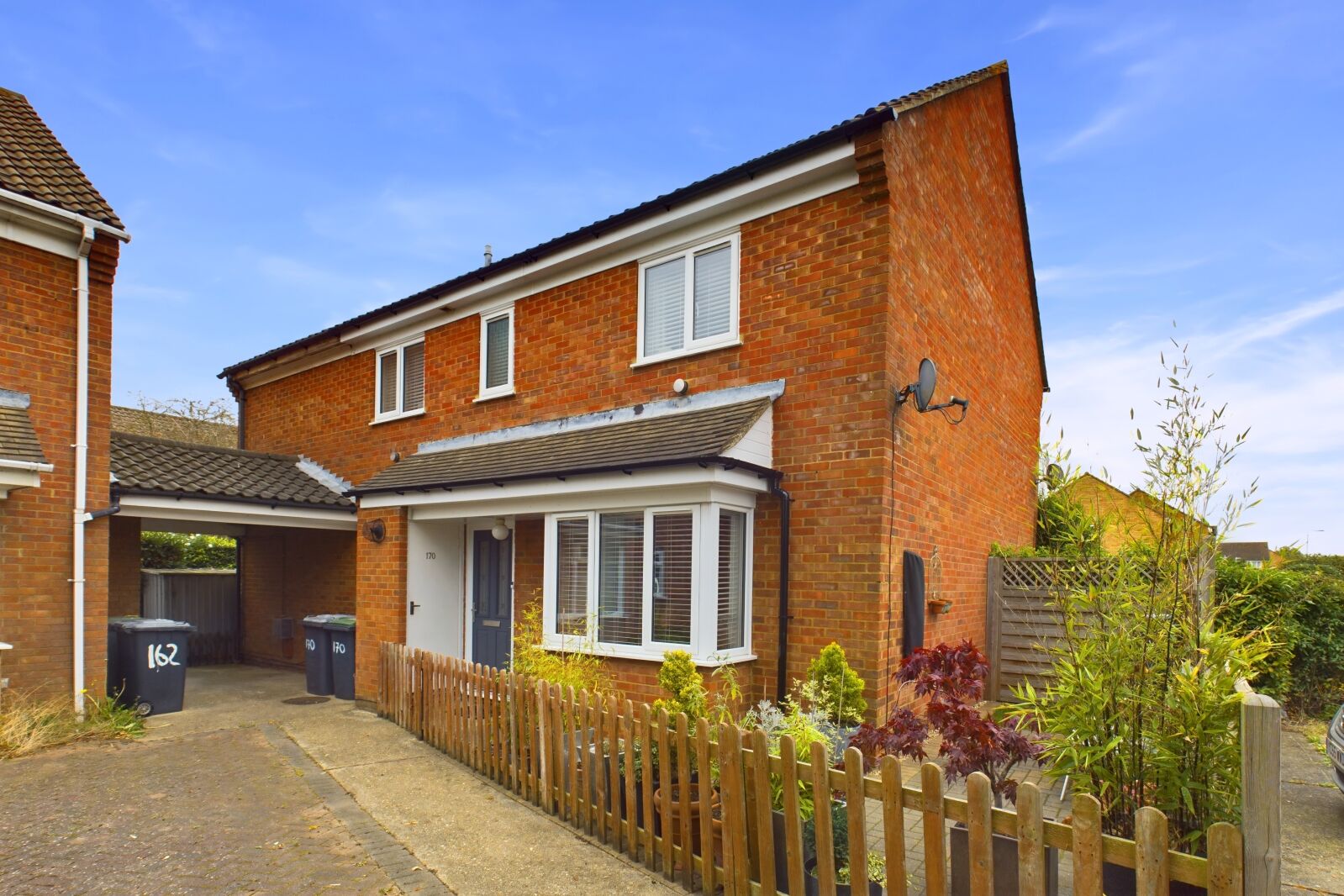 2 bedroom semi detached house for sale Lincoln Crescent, Biggleswade, SG18, main image