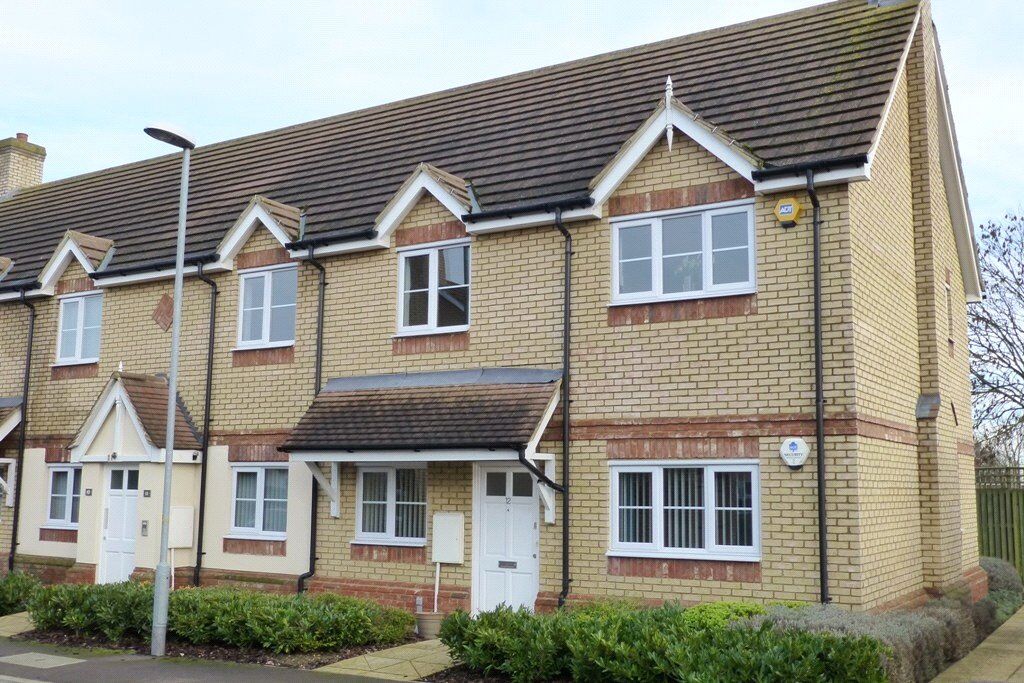 2 bedroom  flat for sale Williams Court, Biggleswade, SG18, main image