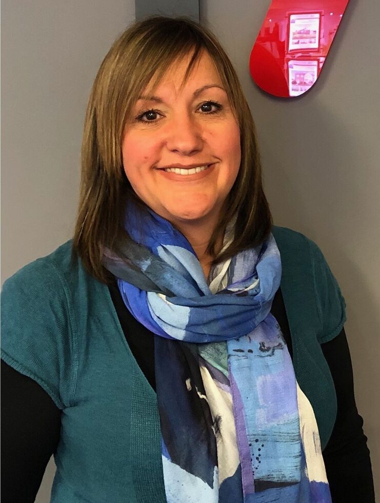 Julie Spinks Branch manager