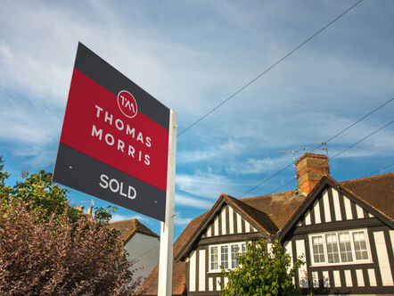 Thomas Morris sold board